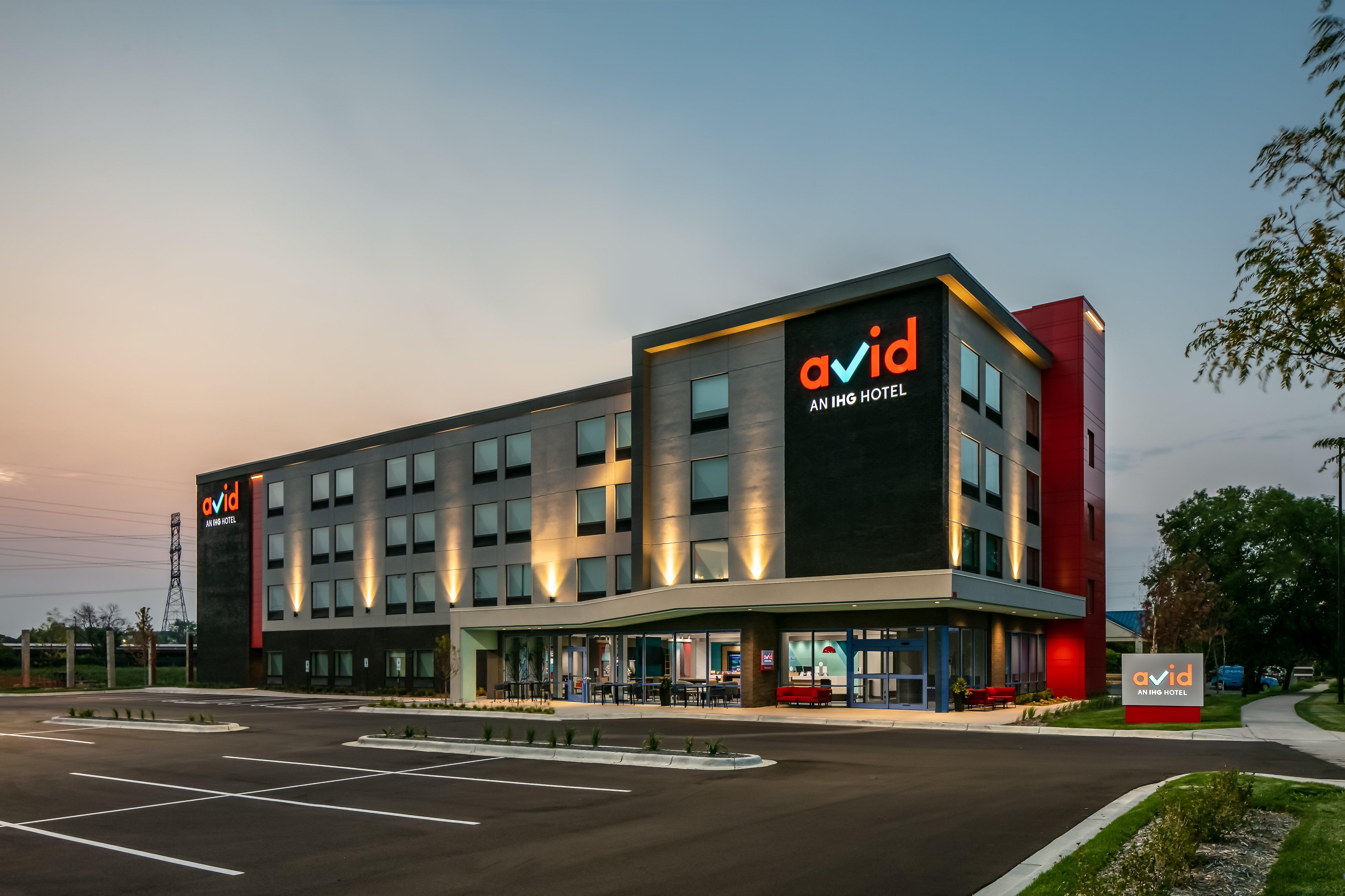 Avid Hotels - Roseville - Minneapolis North, An Ihg Hotel Εξωτερικό φωτογραφία